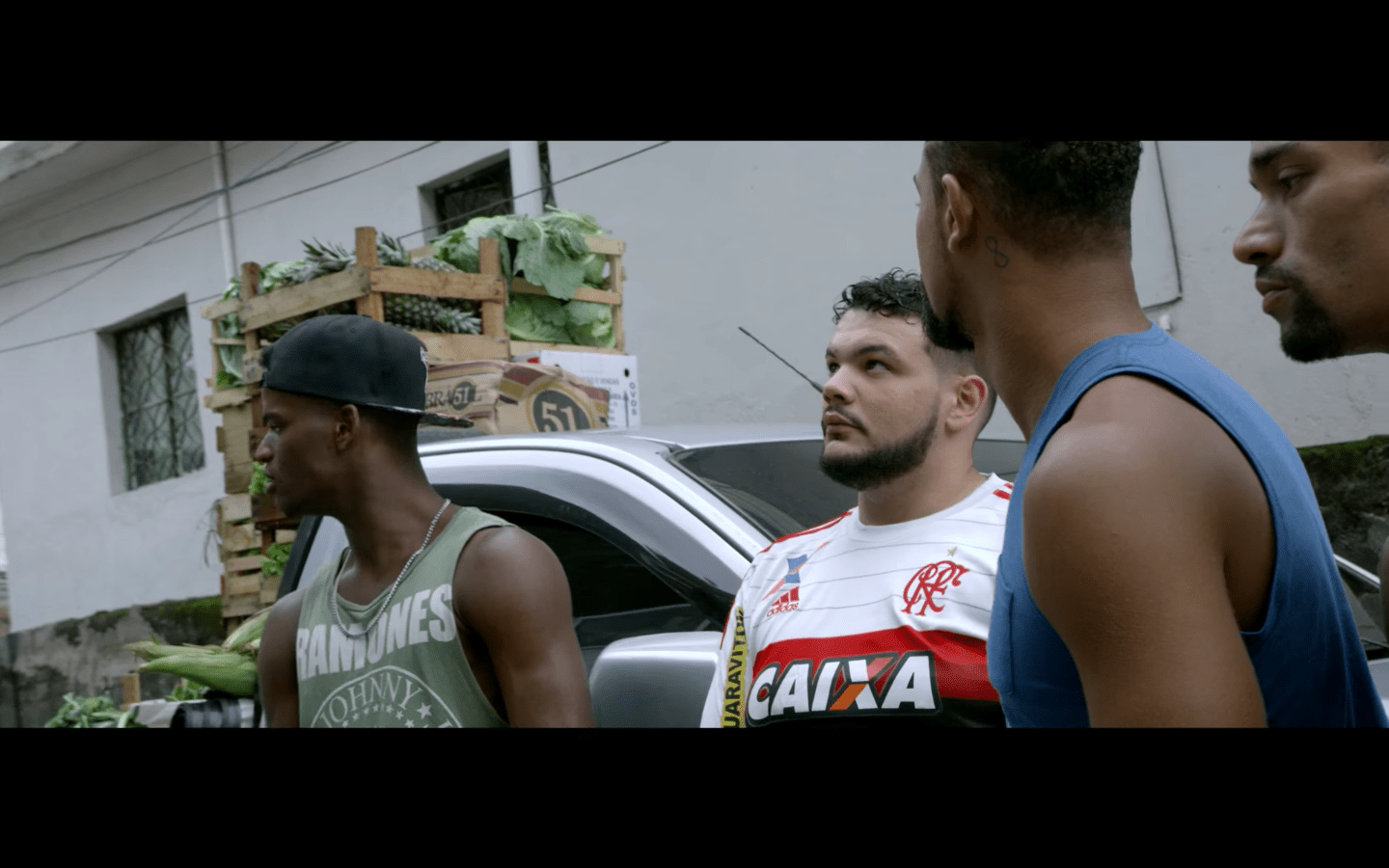 [Folha] Na França, nova geração de artistas usa funk brasileiro para fazer rap