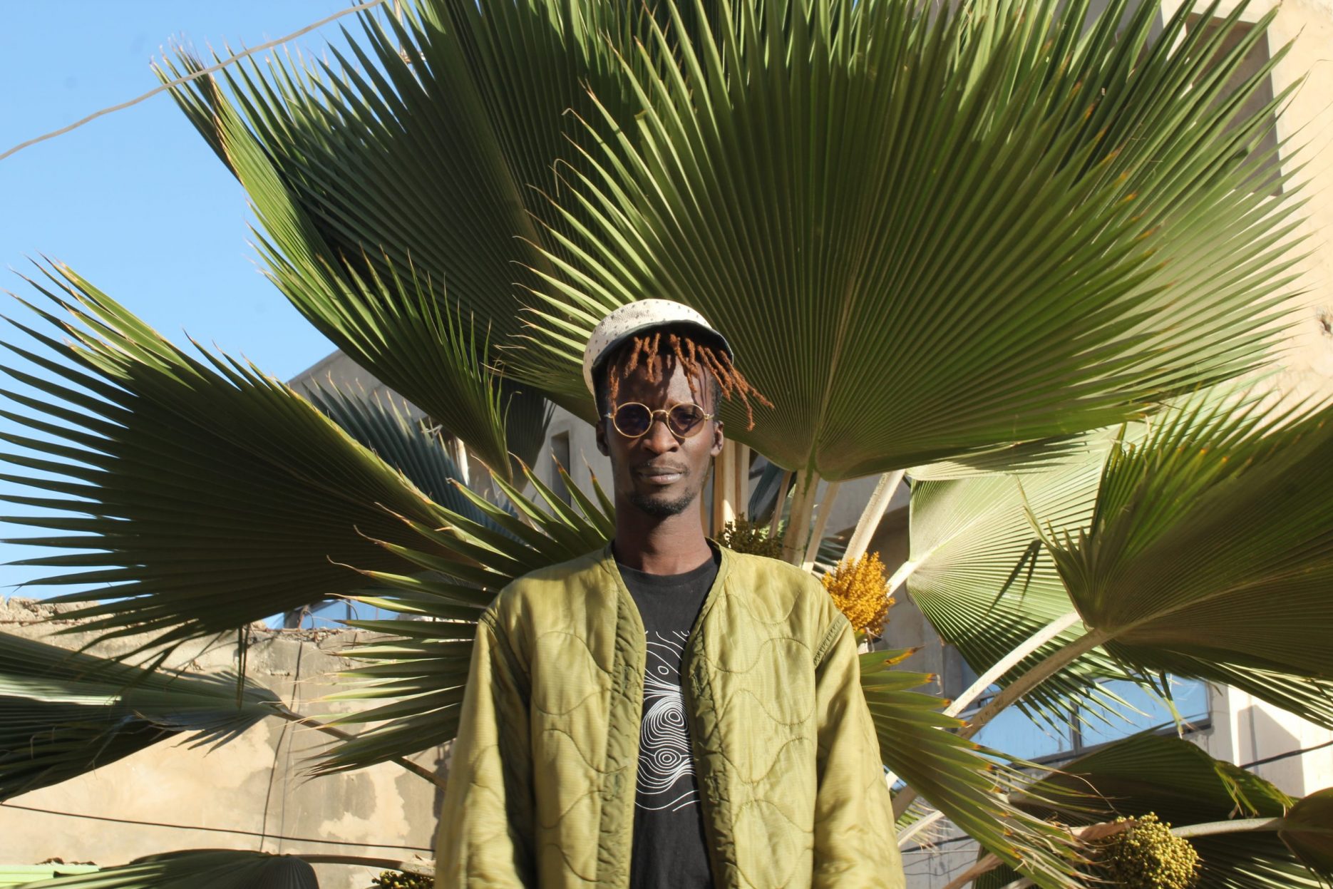 [OkayAfrica] Making Music Between the Cracks In Senegal